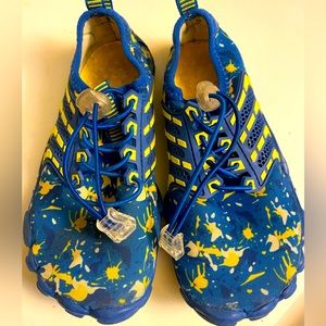 Quickshark Kids Water Shoes, Barefoot Aqua Socks Lightweight Quick Dry, Size 1